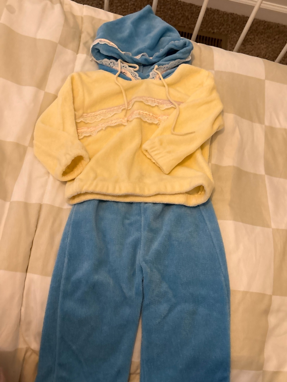 Vintage Matching Set with Lace Trimming.